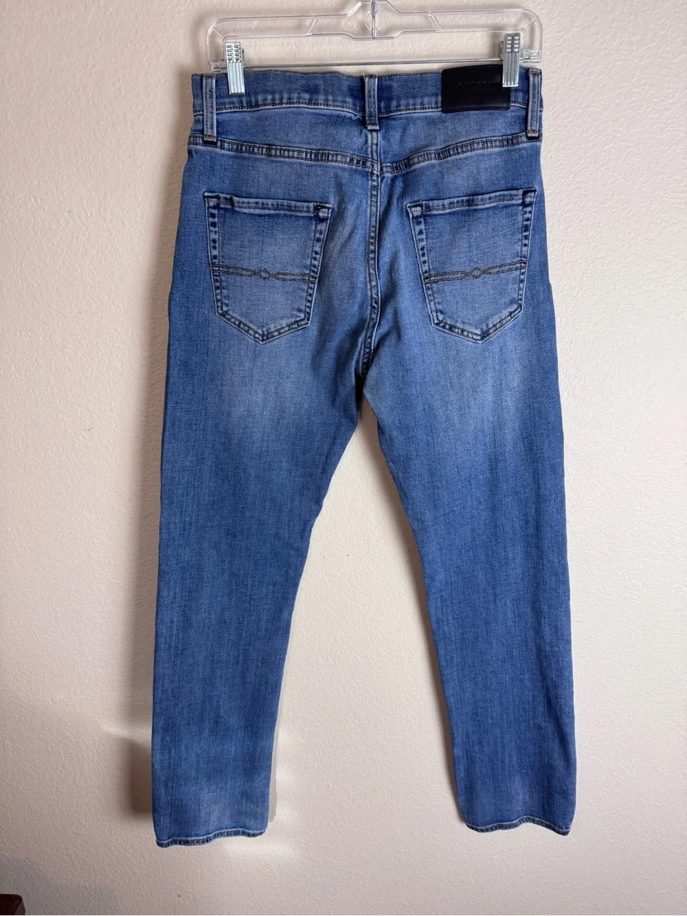 Lucky Brand 410 Athletic Slim Fit Men's Jean - Parivale, 30x32